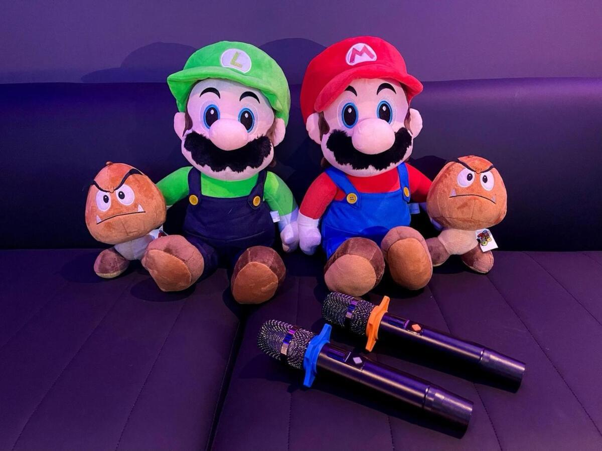 Super Mario World Karaoke Bbq Mount Austin 16 Pax Rumah percutian *